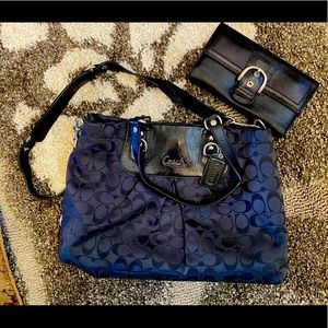 Coach purse w/ wallet